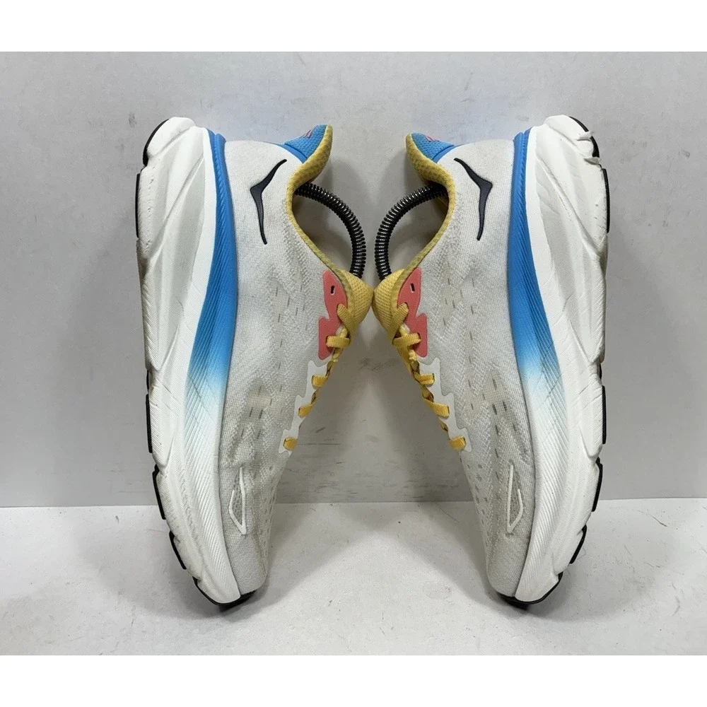 Hoka One One Clifton 9 Womens Size 8 B White Athletic Shoes Sneakers 1127896 BSW